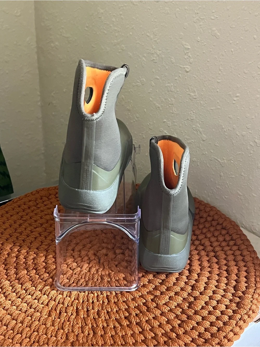 Jordan Lil Drip boots Medium Olive / Laser Orange / Black. Little kids 13 Pre-L